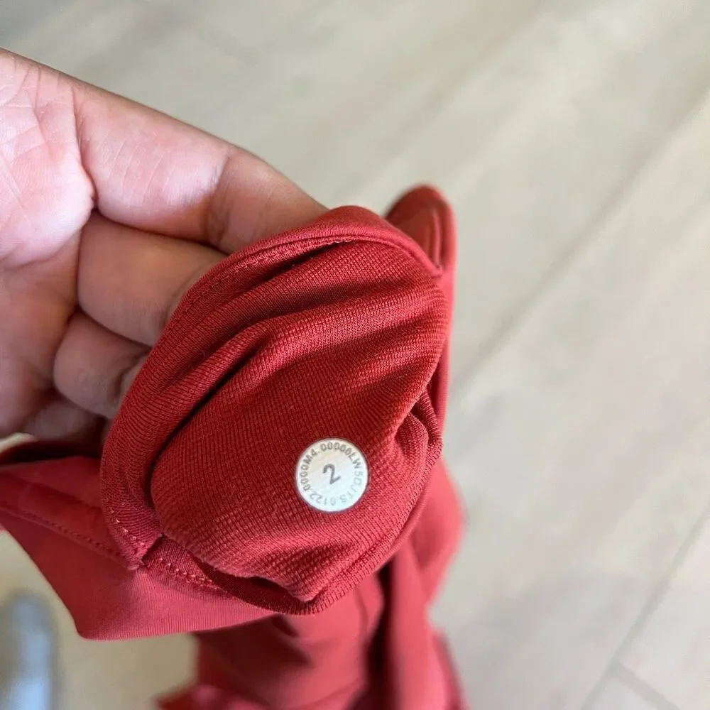 Lululemon women’s leggings size 2